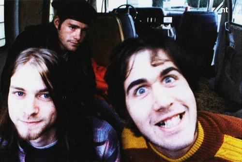 Chad+Channing+Kurt+CobainKrist+Novoselic+nirvana1988