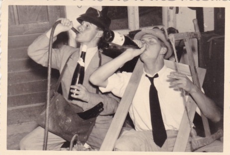 PARTY PEOPLE- THE EYE OF FAITH VINTAGE STYLE BLOG- Drink Up Fellas