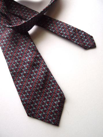 The Eye of Faith Vintage Blog Shop- Style Inspiration- Shy Guy 1947- Graphic Tie
