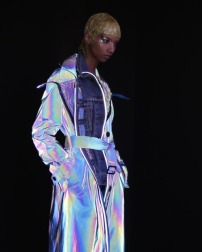 The Eye of Faith Vintage Blog Shop - Style Inspiration - Retro Future 90s Fashion- Maison Margiela Couture FW 2018-holograminsanity